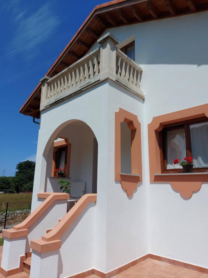 El Cuadron Bed & Breakfast Camango Exterior photo