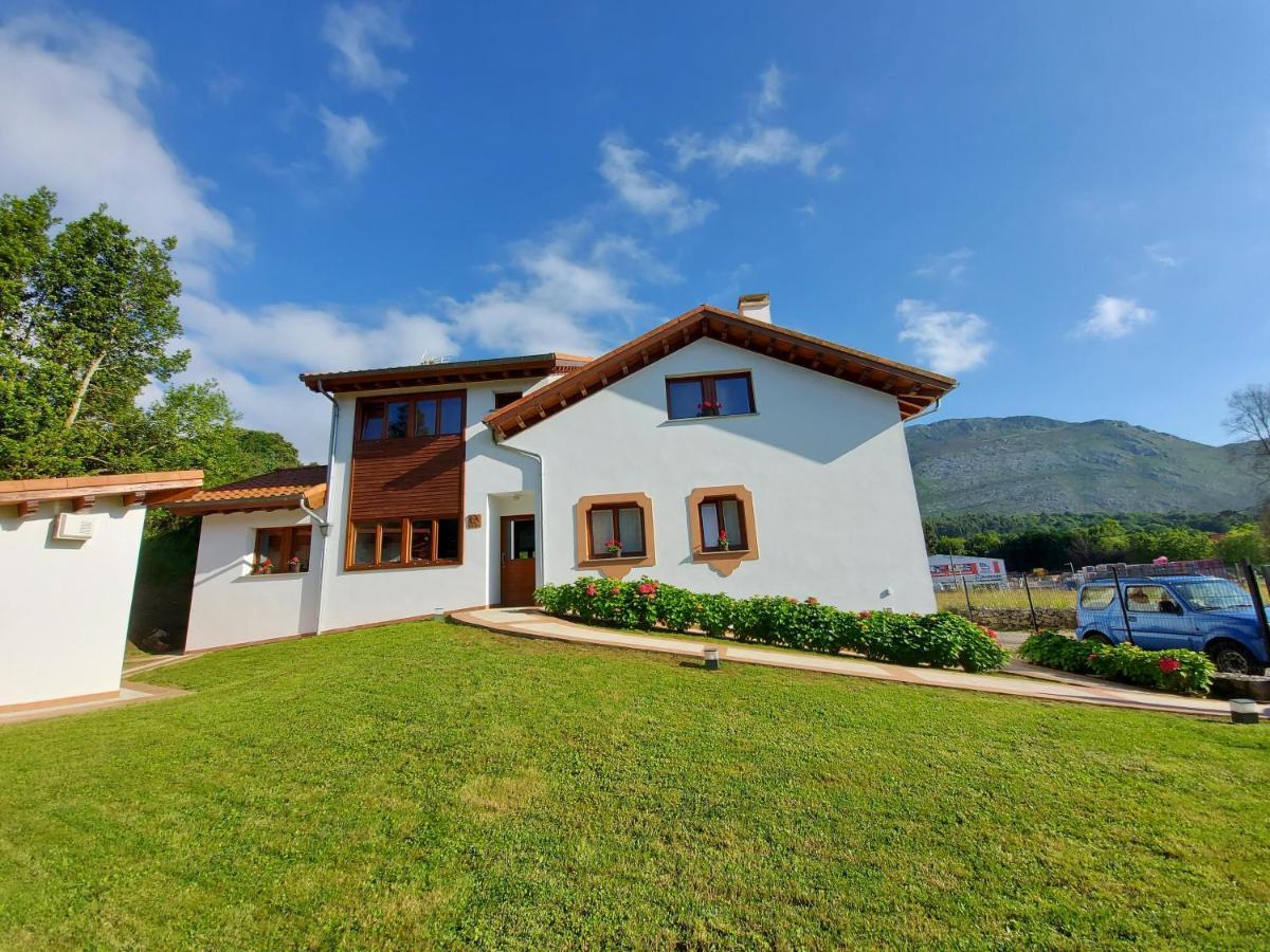 El Cuadron Bed & Breakfast Camango Exterior photo