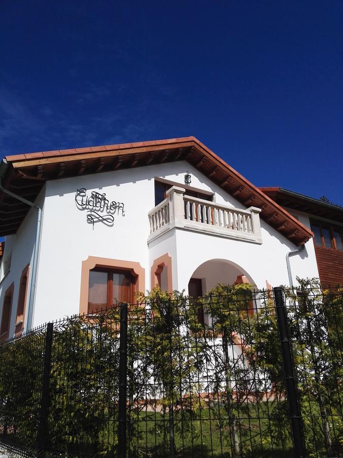 El Cuadron Bed & Breakfast Camango Exterior photo